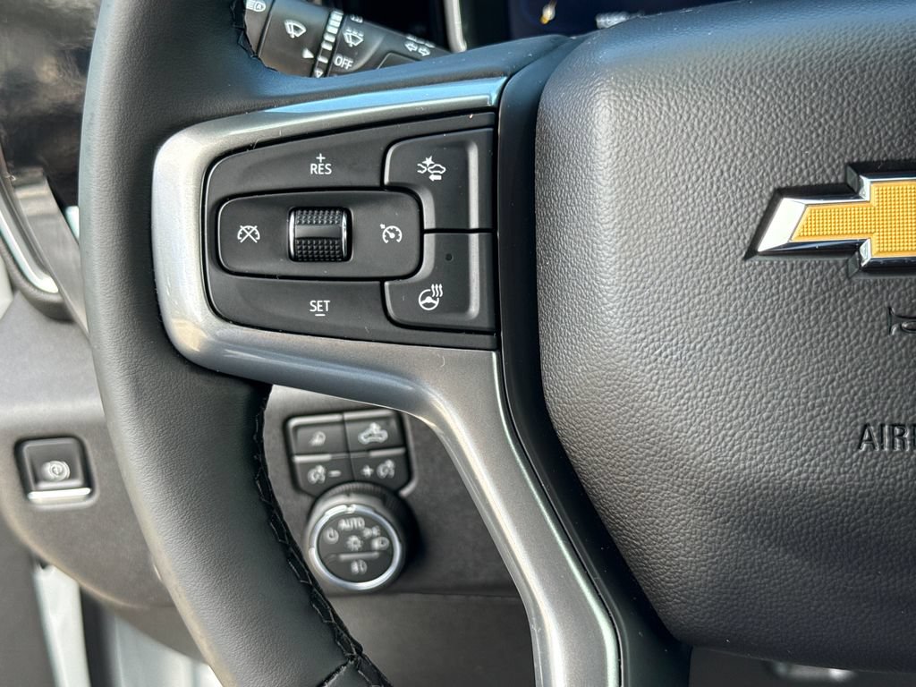 Used 2026 Chevrolet Silverado 2500 LT w/ All Star Edition AWD/4WD image 16