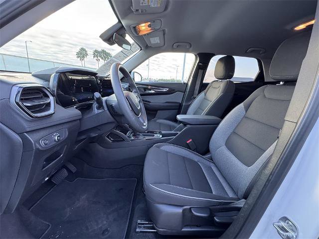 Used 2025 Chevrolet TrailBlazer LT image 13
