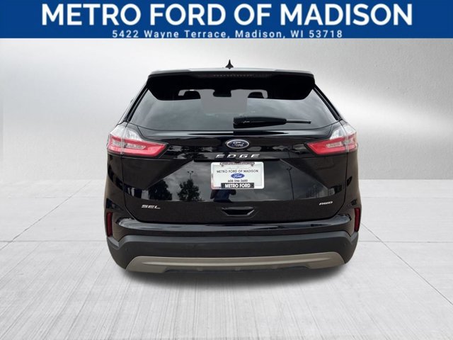 Certified 2024 Ford Edge SEL AWD/4WD image 7