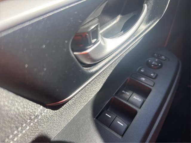 Used 2018 Honda CR-V EX image 29
