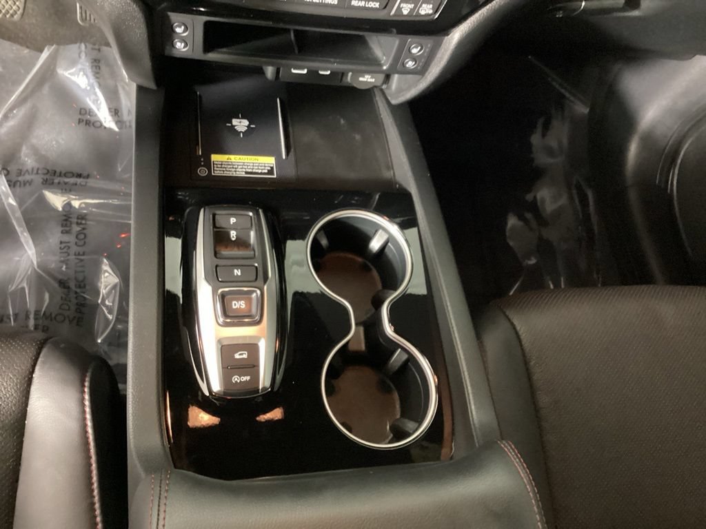 Used 2024 Honda Passport Black Edition image 18