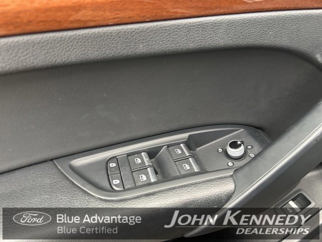 Used 2021 Audi Q5 2.0T Premium w/ Convenience Package image 17