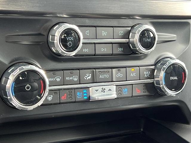 Certified 2024 Ford F350 Lariat w/ Lariat Ultimate Package AWD/4WD image 43