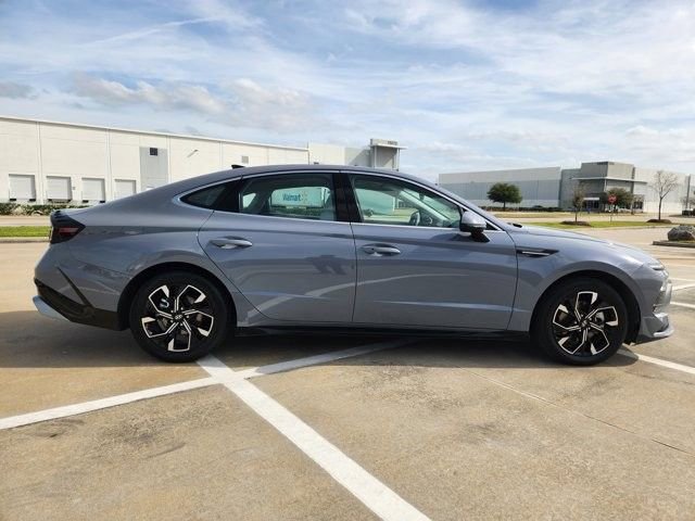 Used 2024 Hyundai Sonata SEL image 2
