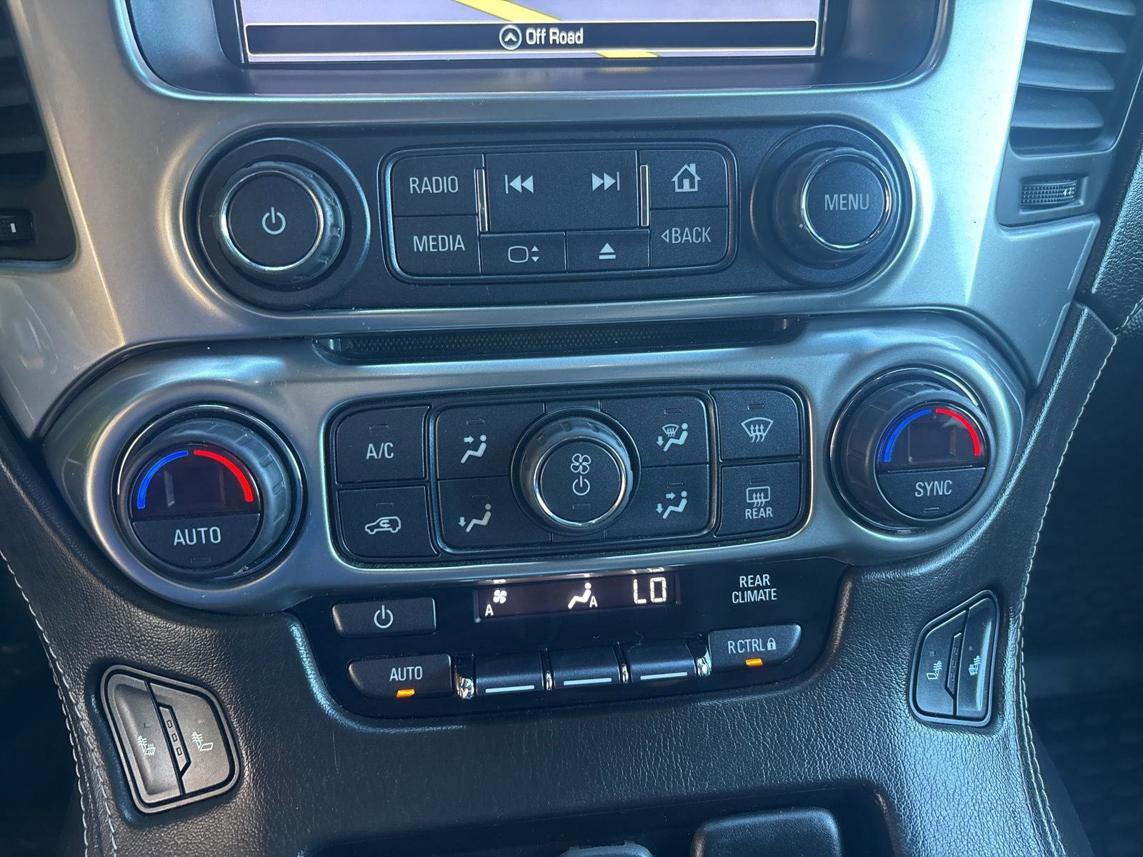 Used 2019 Chevrolet Tahoe LT AWD/4WD image 24
