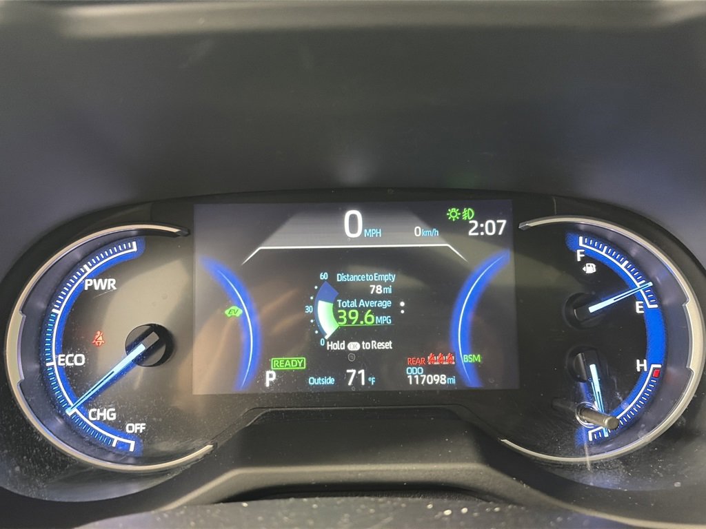 Used 2020 Toyota RAV4 Limited image 15