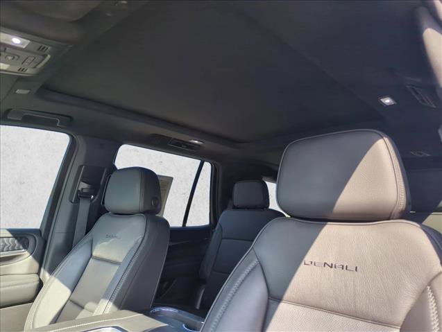 Used 2022 GMC Yukon Denali AWD/4WD image 13
