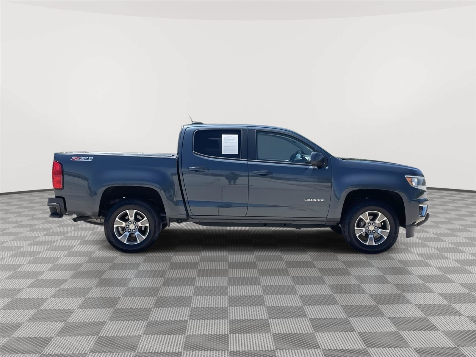 Used 2019 Chevrolet Colorado Z71 AWD/4WD image 6