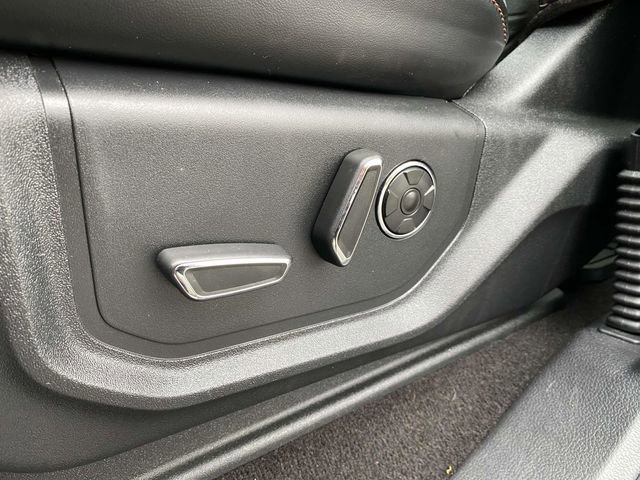 Certified 2019 Ford F150 Platinum w/ Equipment Group 701A Luxury image 18