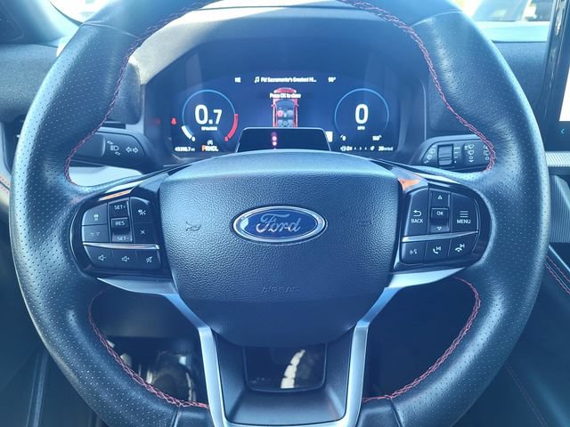 Certified 2025 Ford Explorer ST-Line AWD/4WD image 25