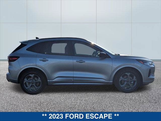 Certified 2023 Ford Escape ST-Line w/ Equipment Group 301A FWD image 6