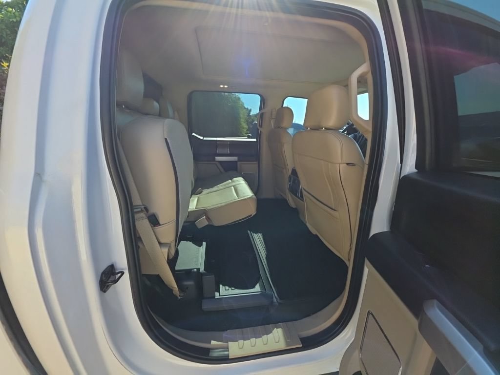 Certified 2019 Ford F250 Lariat w/ Lariat Ultimate Package AWD/4WD image 4