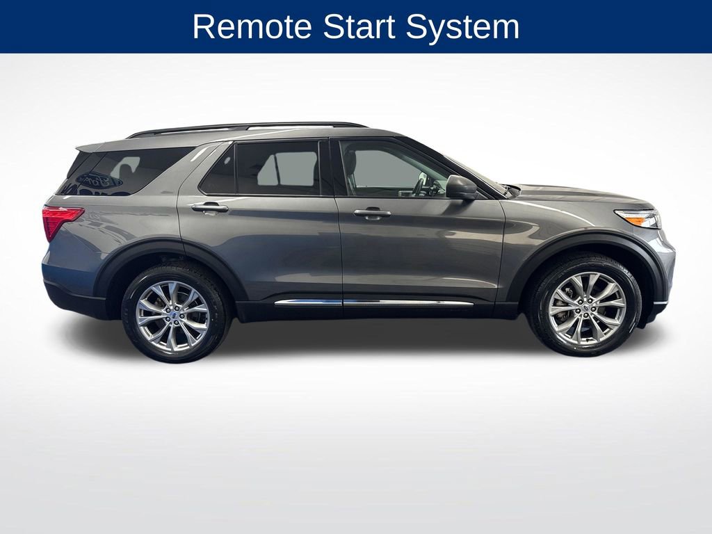 Certified 2023 Ford Explorer XLT w/ Equipment Group 202A AWD/4WD image 7