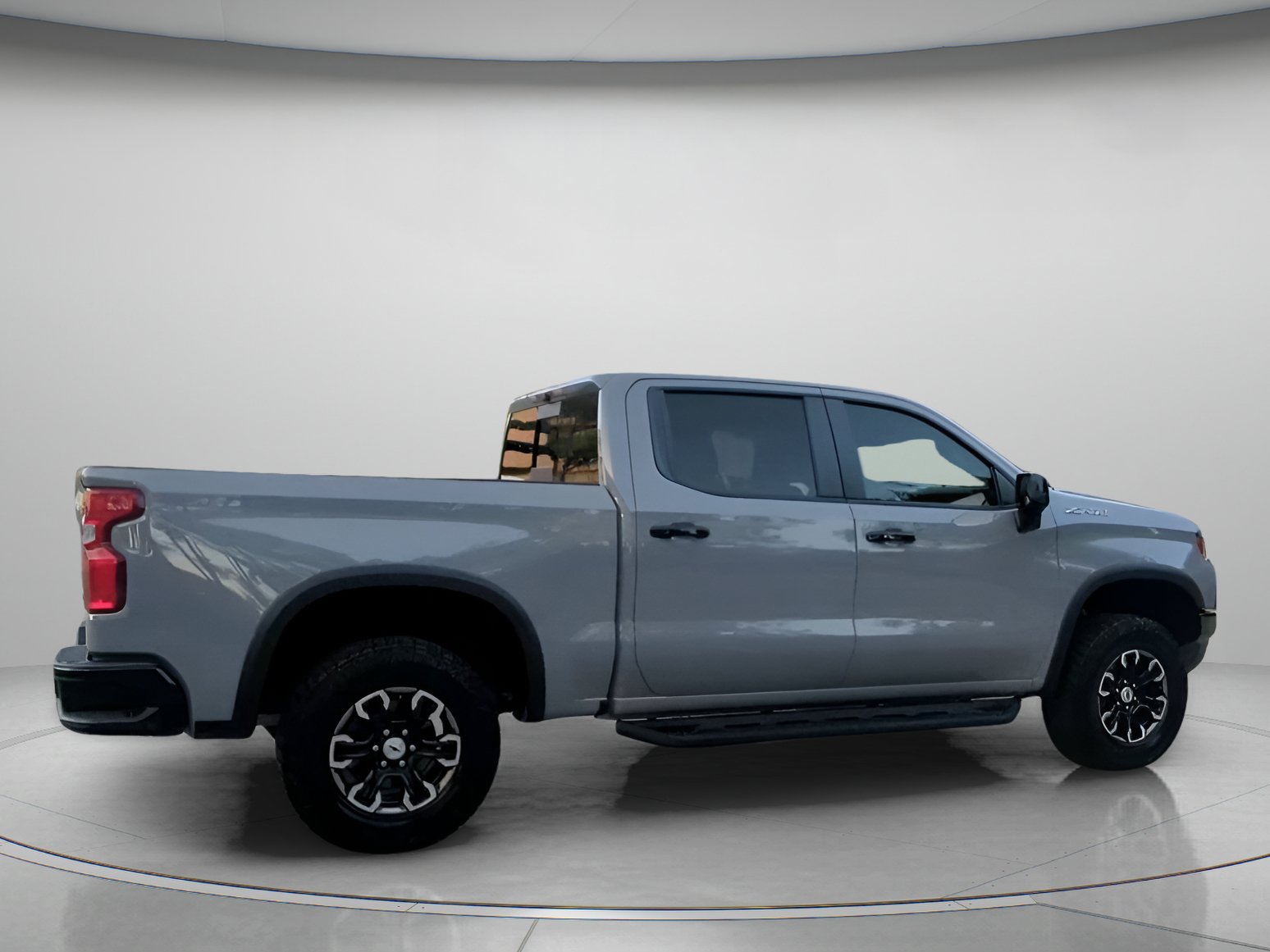 Used 2024 Chevrolet Silverado 1500 ZR2 w/ Technology Package AWD/4WD image 30