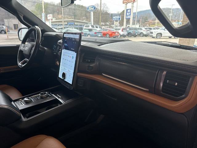 Certified 2022 Ford Expedition Platinum image 20