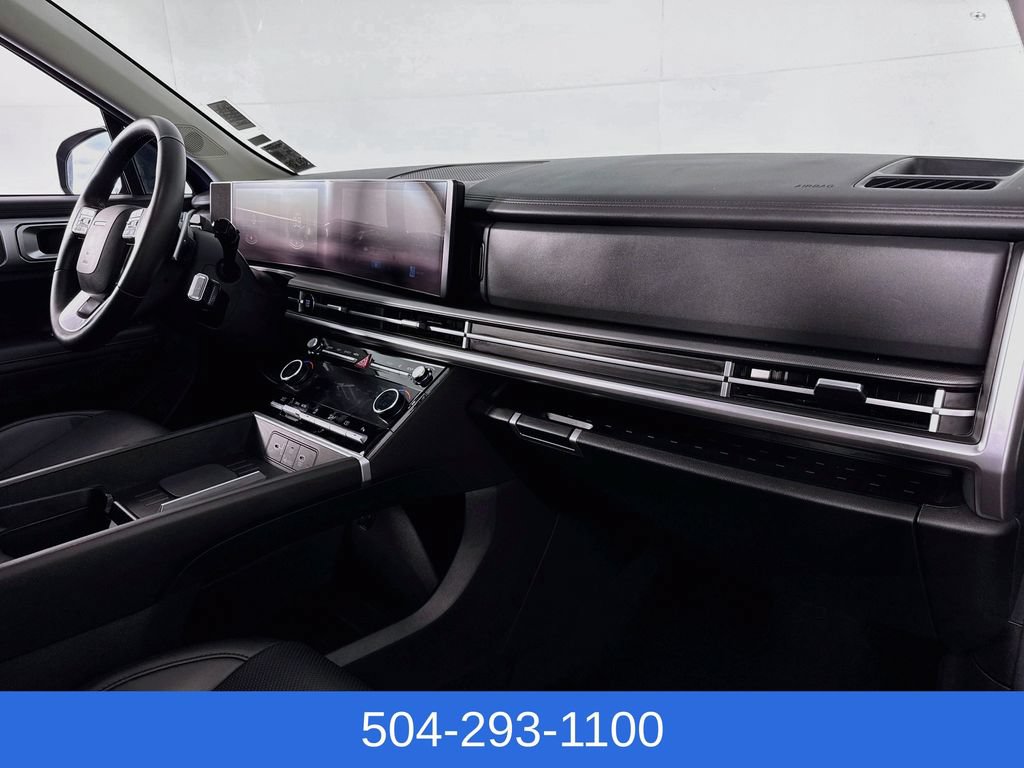 Used 2026 Hyundai Santa Fe SEL FWD image 30