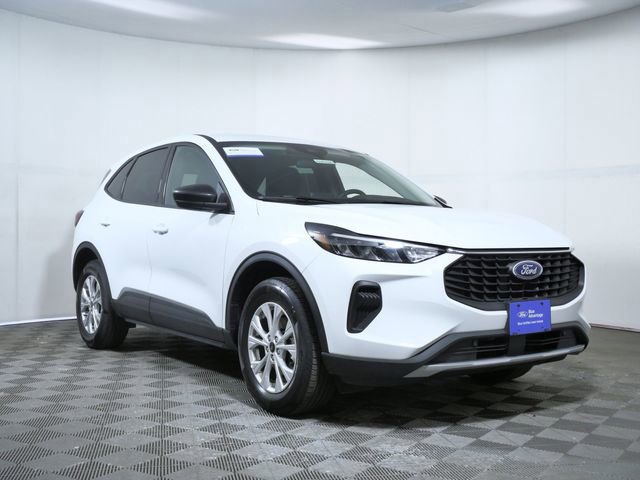 Certified 2025 Ford Escape Active image 5