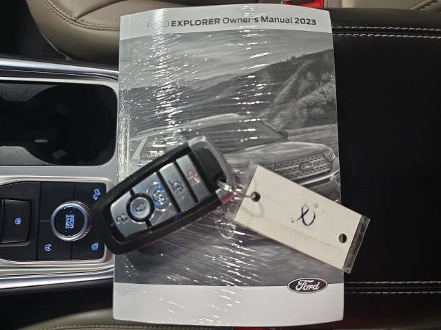 Certified 2023 Ford Explorer XLT w/ Equipment Group 202A AWD/4WD image 10