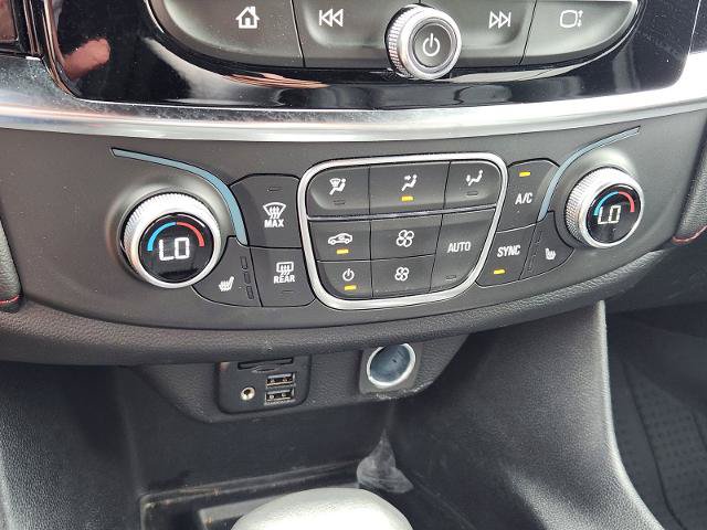 Used 2023 Chevrolet Traverse RS w/ LPO, Floor Liner Package AWD/4WD image 18