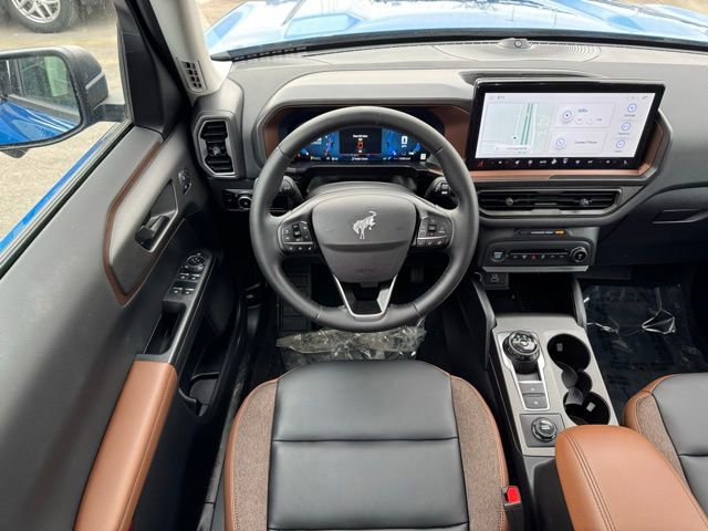 Certified 2025 Ford Bronco Sport Outer Banks w/ Outer Banks Tech Package+ AWD/4WD image 11
