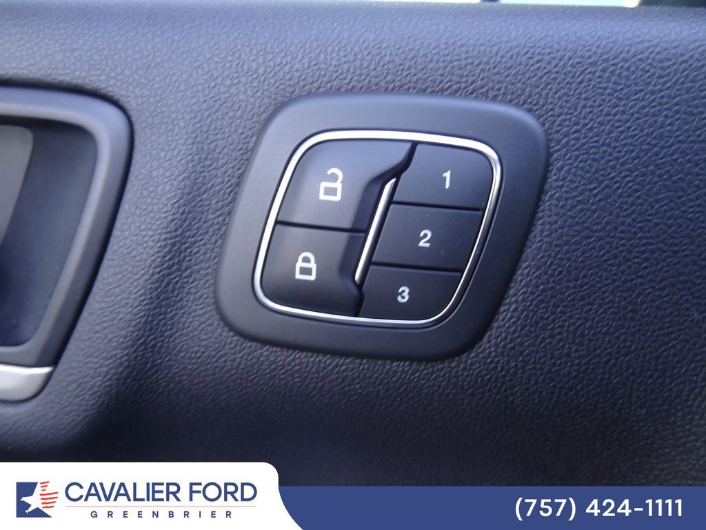 Certified 2021 Ford Escape SEL w/ Technology Package FWD image 16