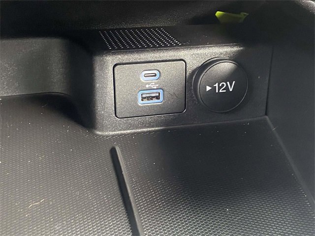 Certified 2022 Ford Escape SEL w/ SEL Stealth AWD Package image 28