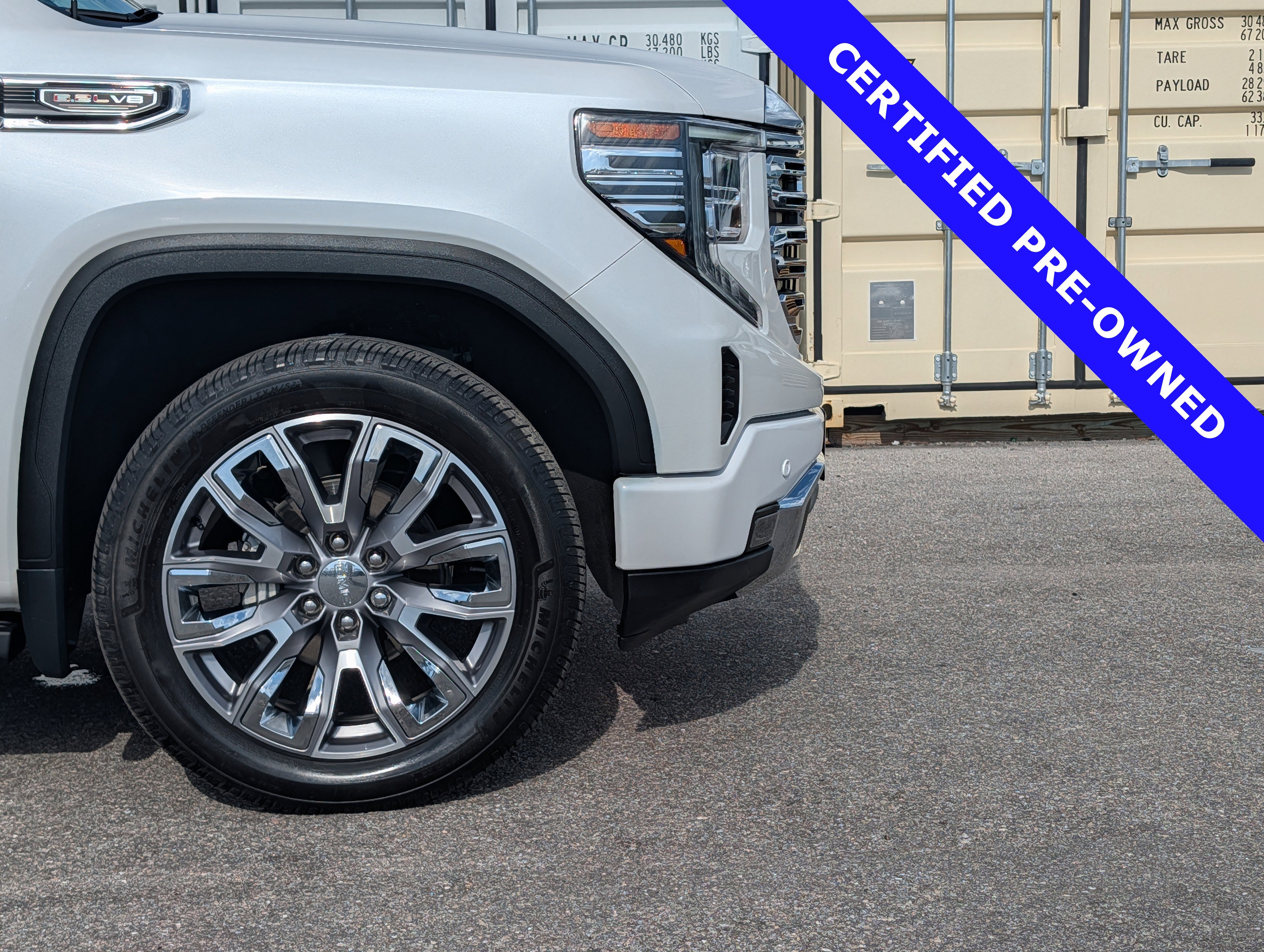 Used 2024 GMC Sierra 1500 Denali AWD/4WD image 11