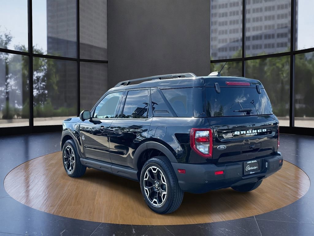 Certified 2025 Ford Bronco Sport Outer Banks w/ Outer Banks Tech Package+ image 4