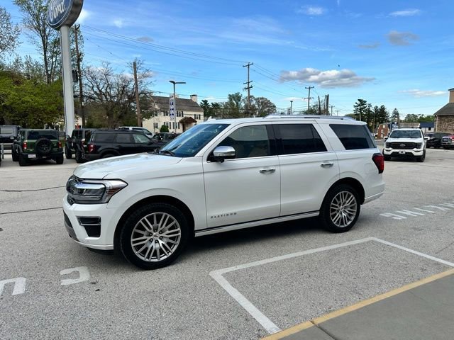 Certified 2022 Ford Expedition Platinum AWD/4WD image 4
