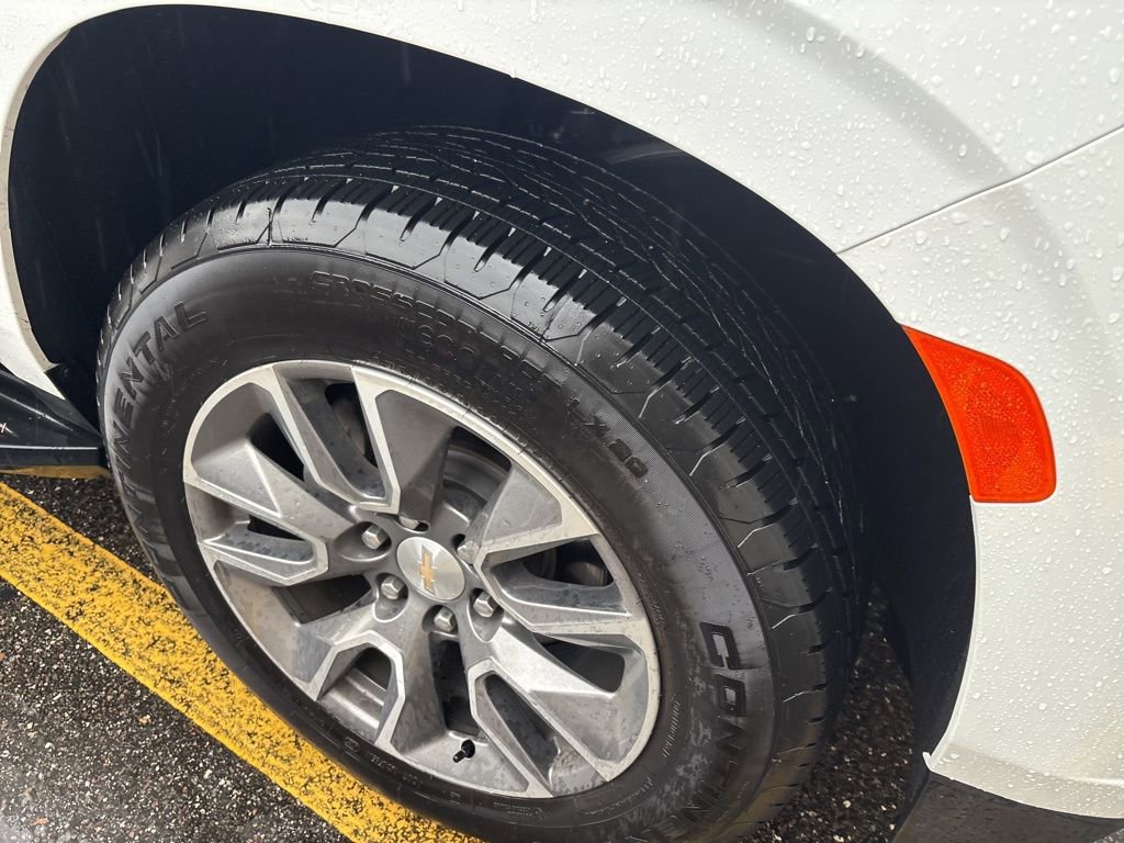 Used 2024 Chevrolet Tahoe LS w/ Driver Alert Package image 5