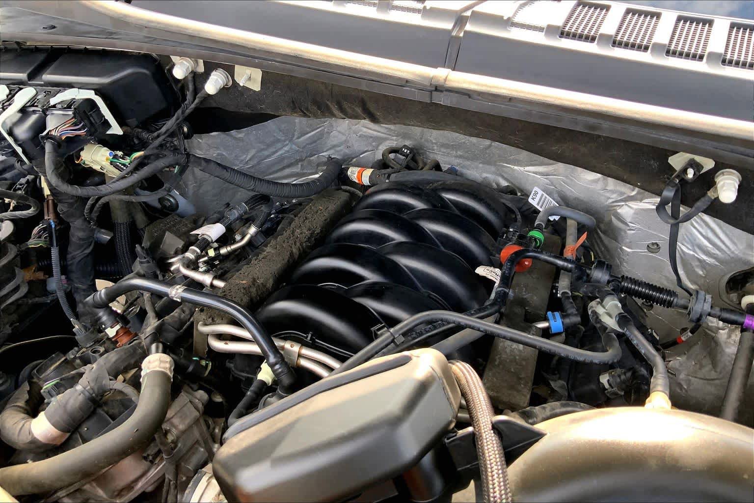 Certified 2018 Ford F150 XLT w/ Equipment Group 301A Mid RWD image 29