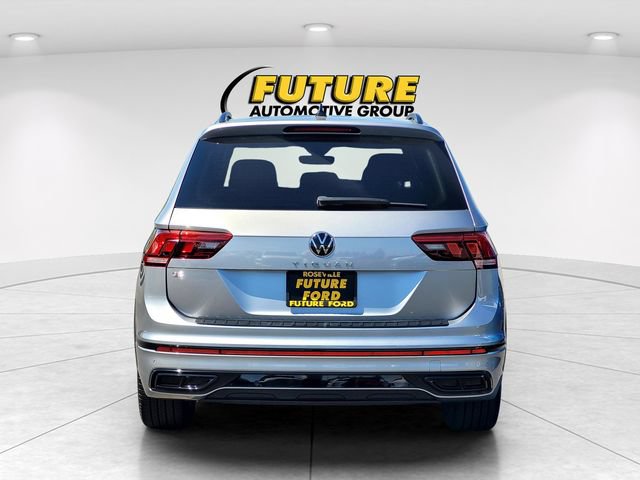 Used 2023 Volkswagen Tiguan SE R-Line FWD image 5