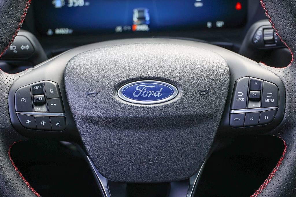 Certified 2025 Ford Escape ST-Line Elite w/ Premium Technology Package AWD/4WD image 11