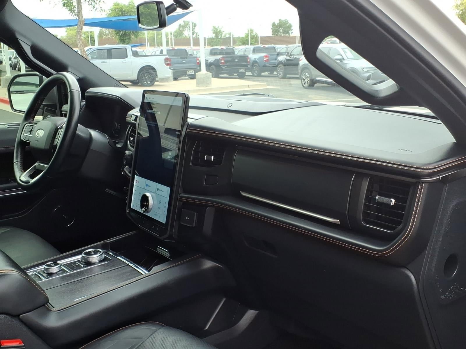 Certified 2022 Ford Expedition Max Platinum AWD/4WD image 10