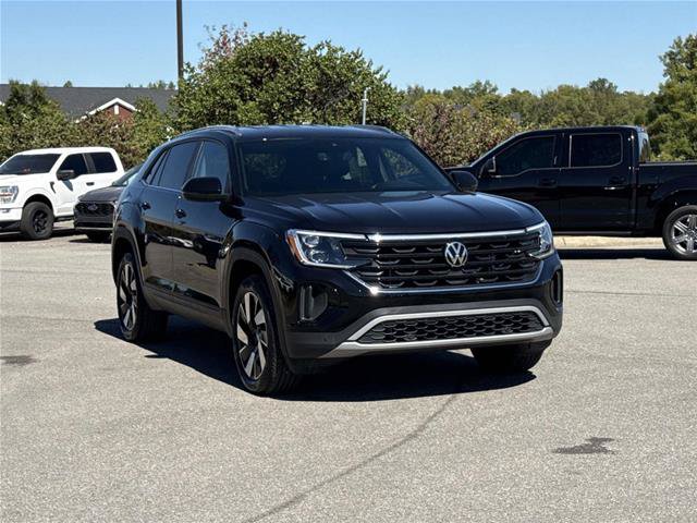 Used 2026 Volkswagen Atlas Cross Sport SE FWD image 2