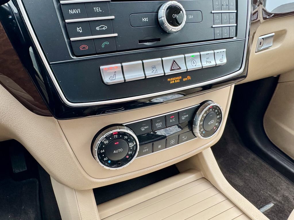 Used 2018 Mercedes-Benz GLS 450 4MATIC image 29