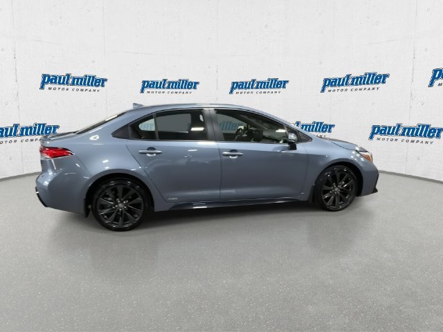 Used 2026 Toyota Corolla SE AWD/4WD image 12