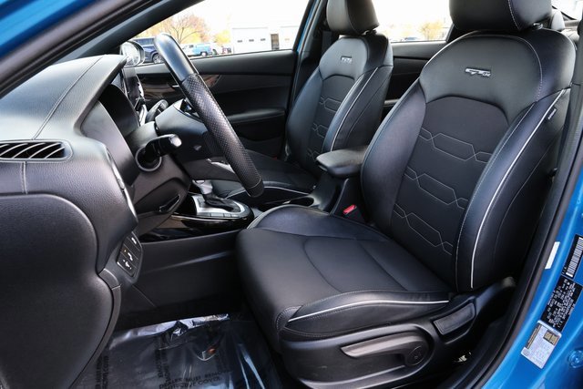 Used 2023 Kia Forte GT-Line image 18