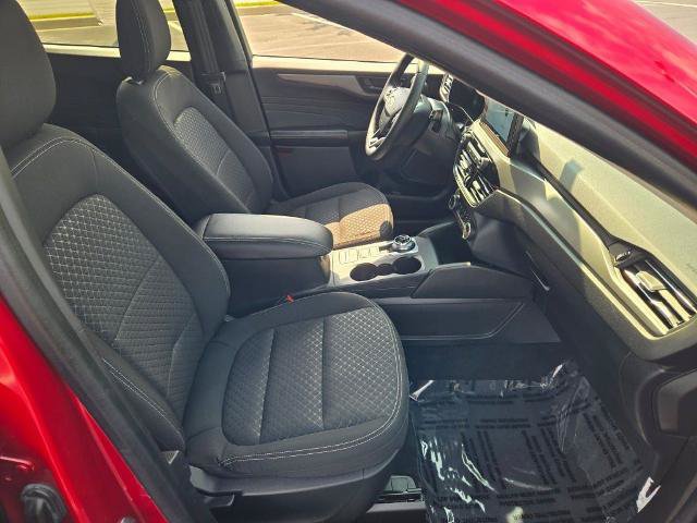 Certified 2023 Ford Escape Active AWD/4WD image 6