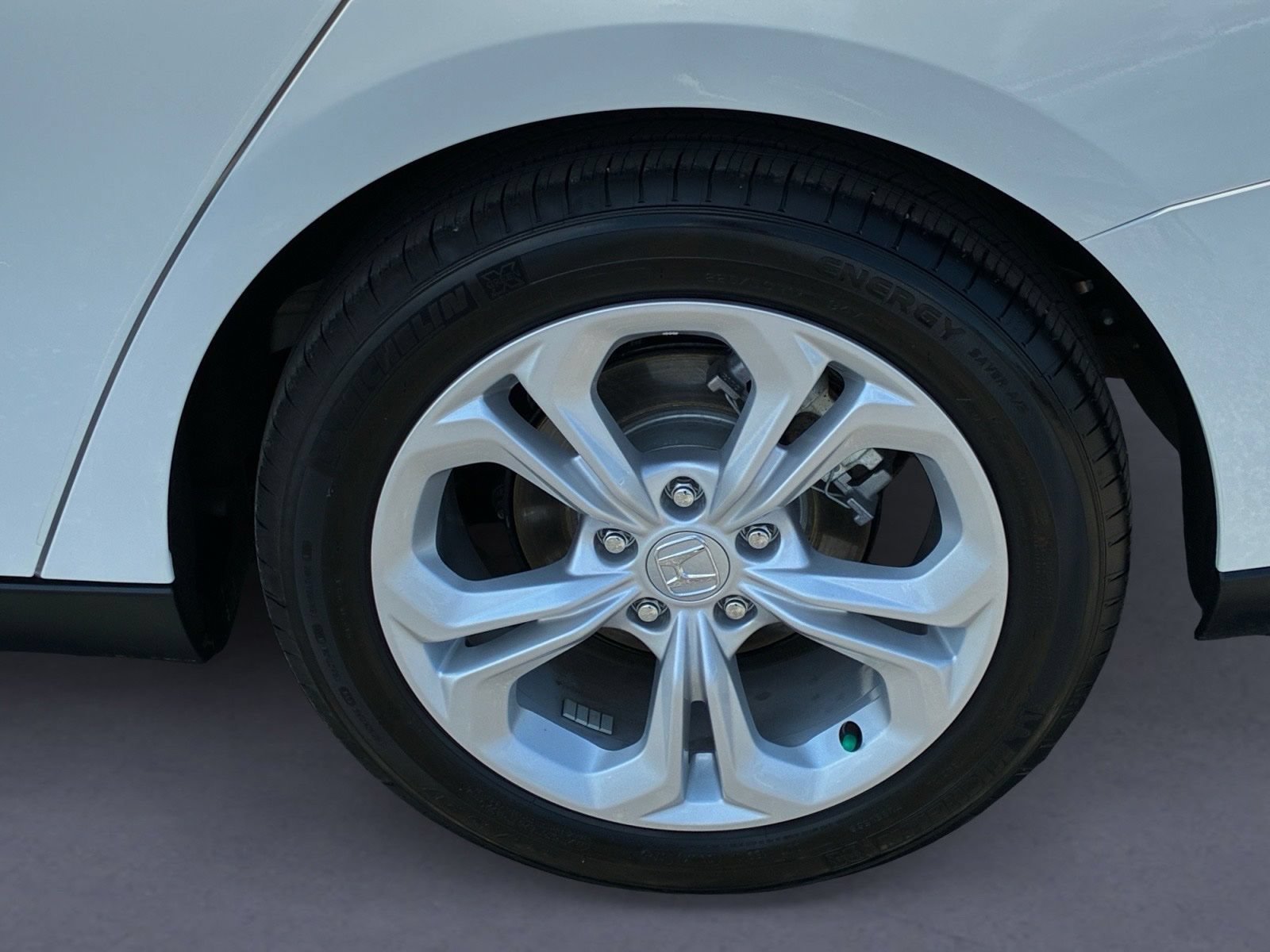 Used 2025 Honda Accord LX image 9