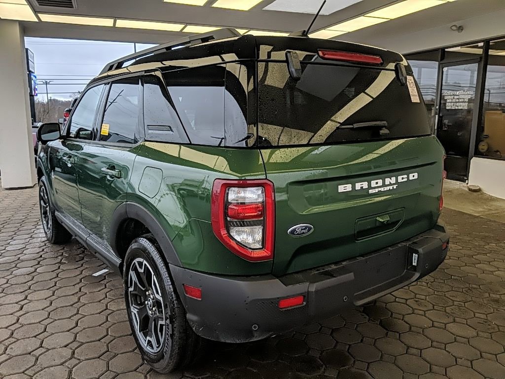 Certified 2025 Ford Bronco Sport Outer Banks w/ Outer Banks Tech Package+ image 7