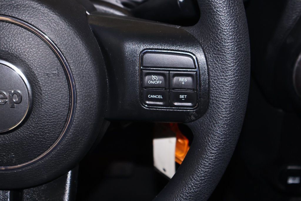 Used 2018 Jeep Wrangler Unlimited Sport image 25