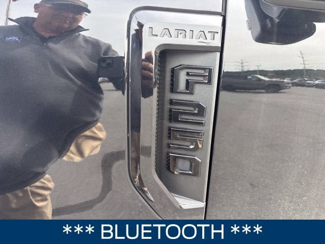 Certified 2022 Ford F250 Lariat w/ Tremor Off-Road Package AWD/4WD image 5
