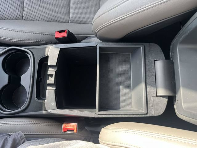 Used 2017 Hyundai Santa Fe Sport FWD image 33