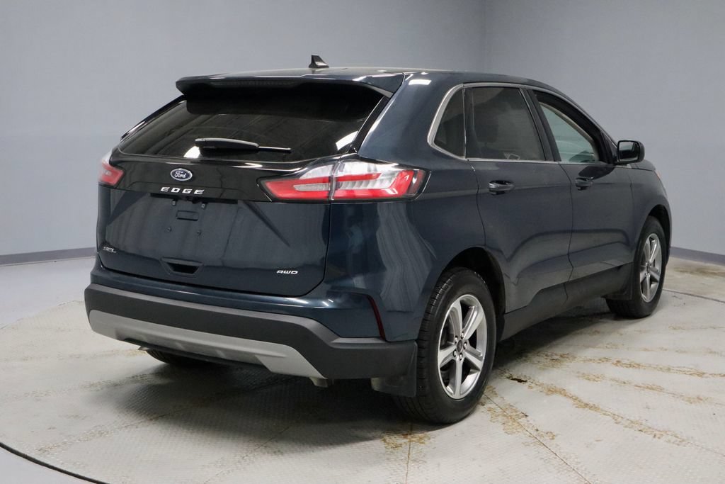 Certified 2024 Ford Edge SEL w/ Convenience Package AWD/4WD image 12