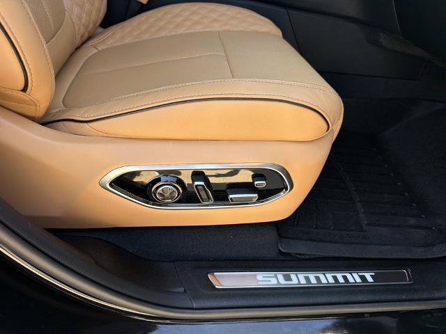 Used 2025 Jeep Grand Cherokee L Summit AWD/4WD image 15