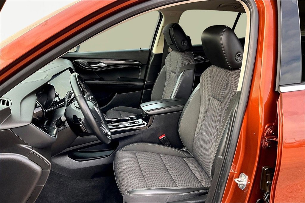 Used 2021 Buick Envision Preferred image 25