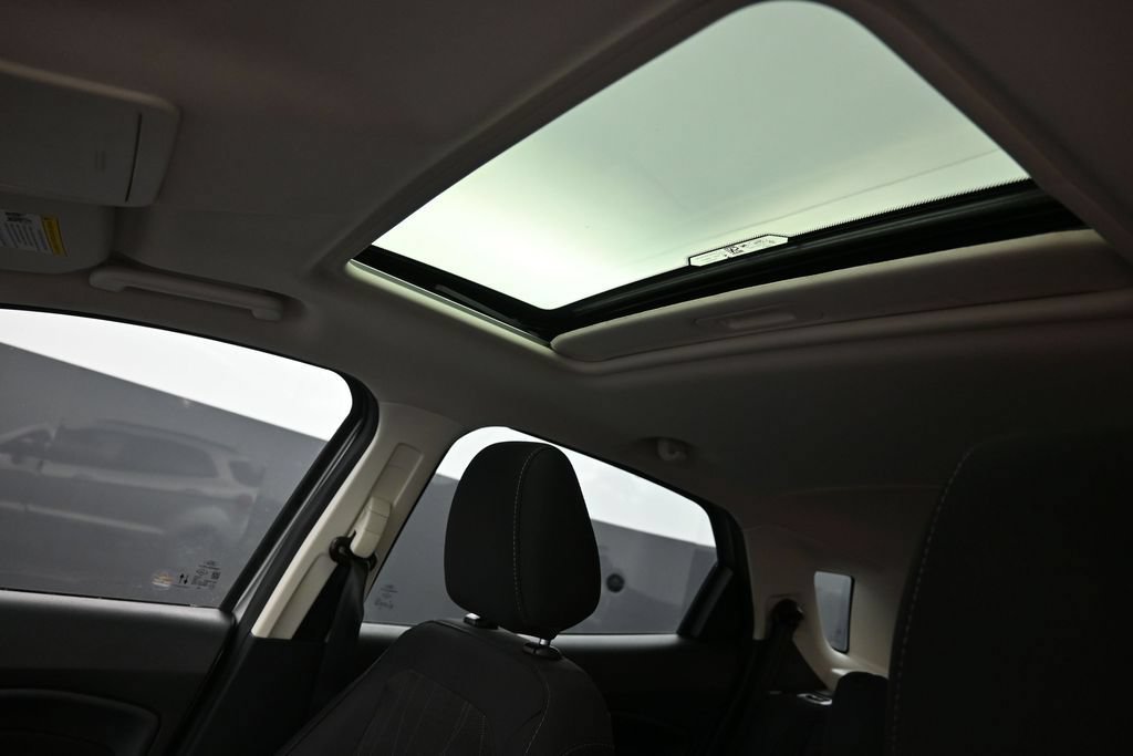 Certified 2021 Ford EcoSport SE w/ SE Convenience Package FWD image 7