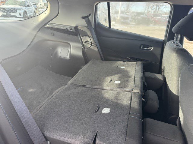 Used 2020 Nissan Leaf SV w/ SV Technology Package image 32