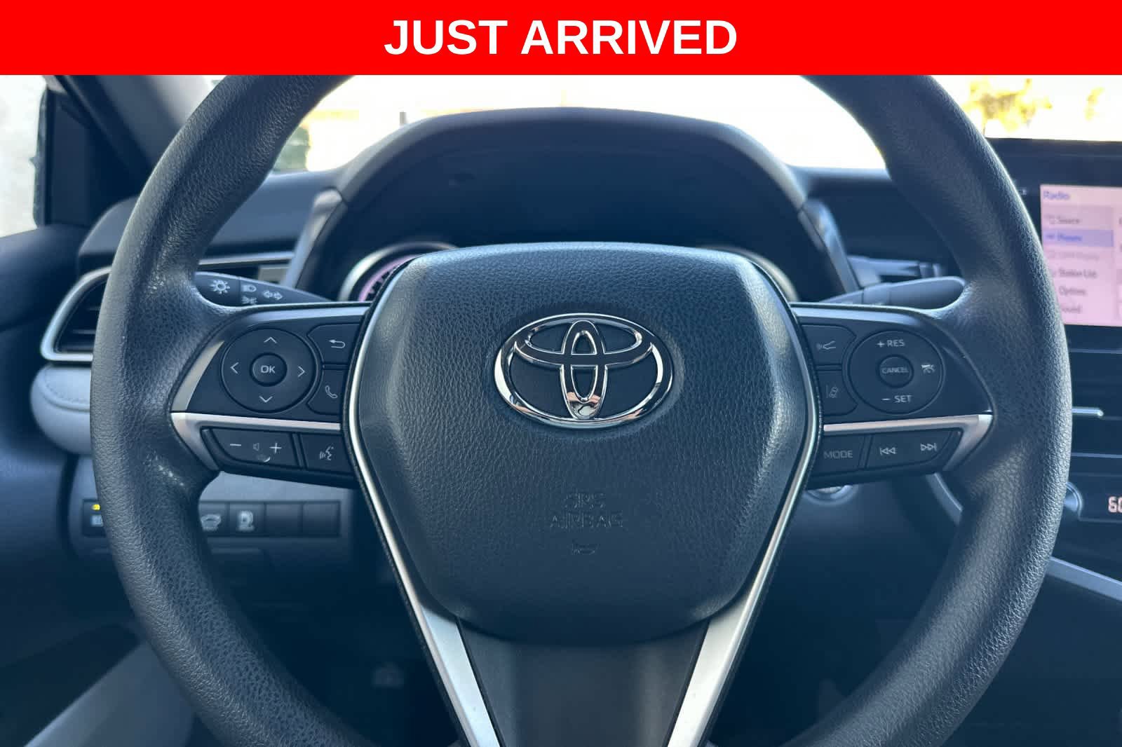 Used 2024 Toyota Camry LE w/ Convenience Package FWD image 23